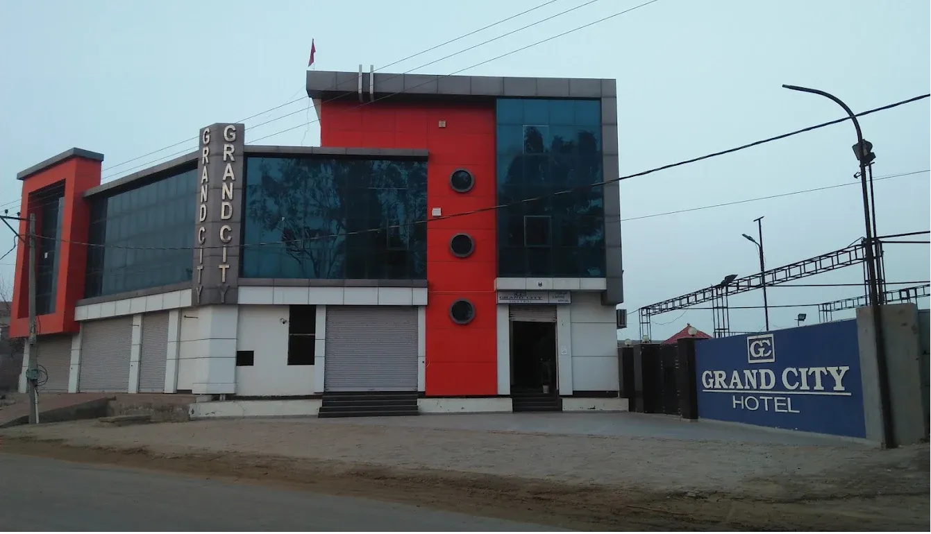Hotel Grand City